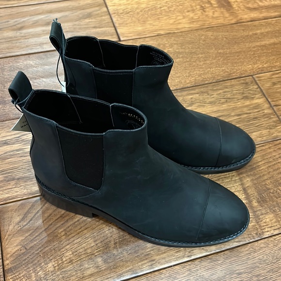 Cole Haan women’s waterproof black leather Mara grand Chelsea booties size 7 - Picture 2 of 13